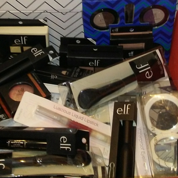 elf Mystery Box *READ* - Picture 3 of 4